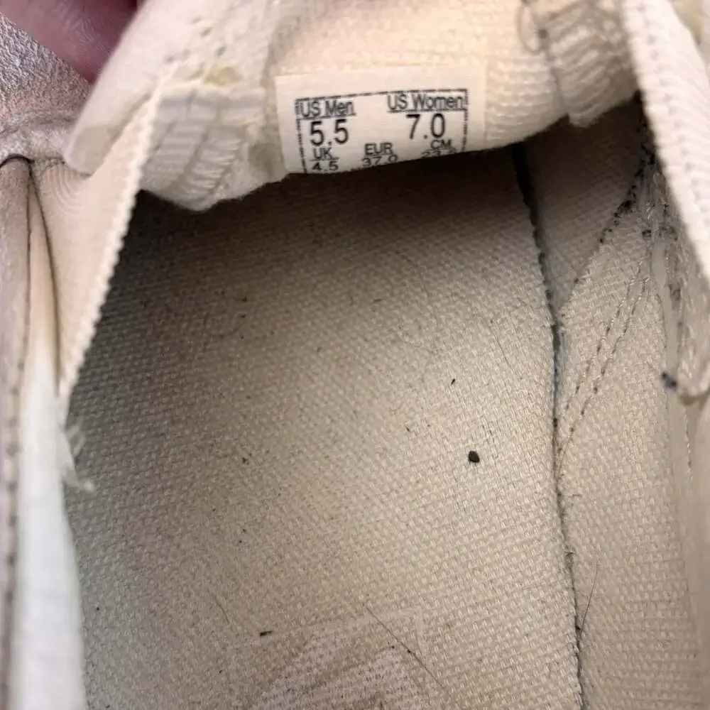 VANS White Suede Slip Ons Stackform Peach Rubber Women’s 7 Men’s 5 RARE EUC